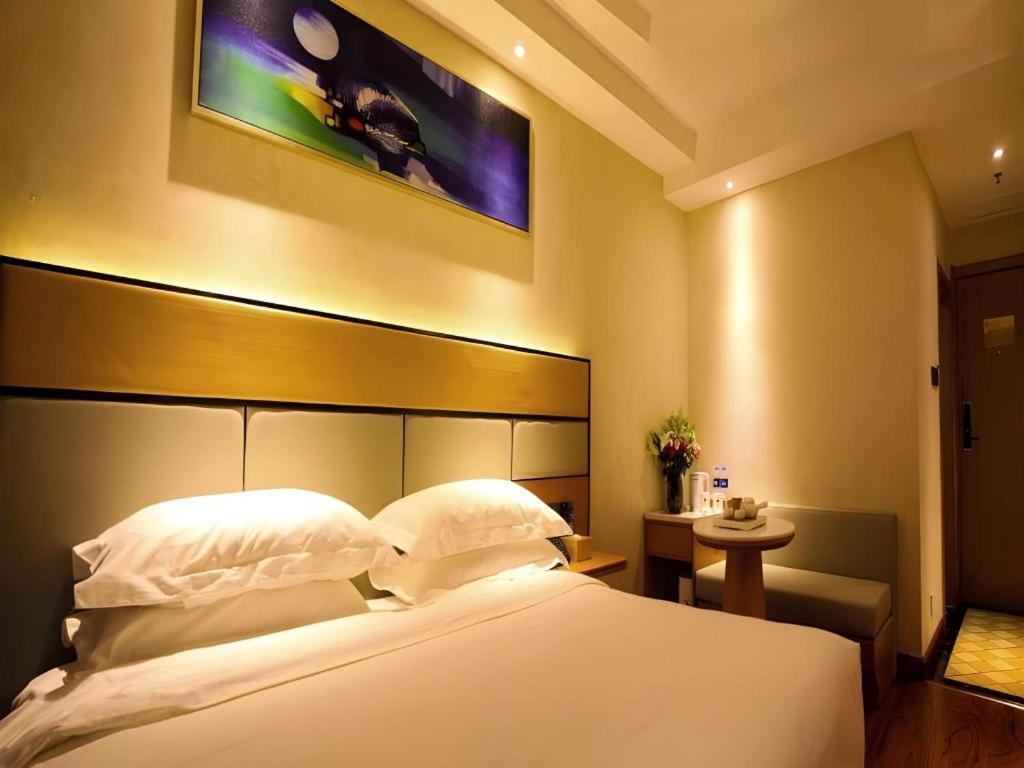 Greentree Inn Geermu Walking Street Business Hotel Golmud Exterior foto