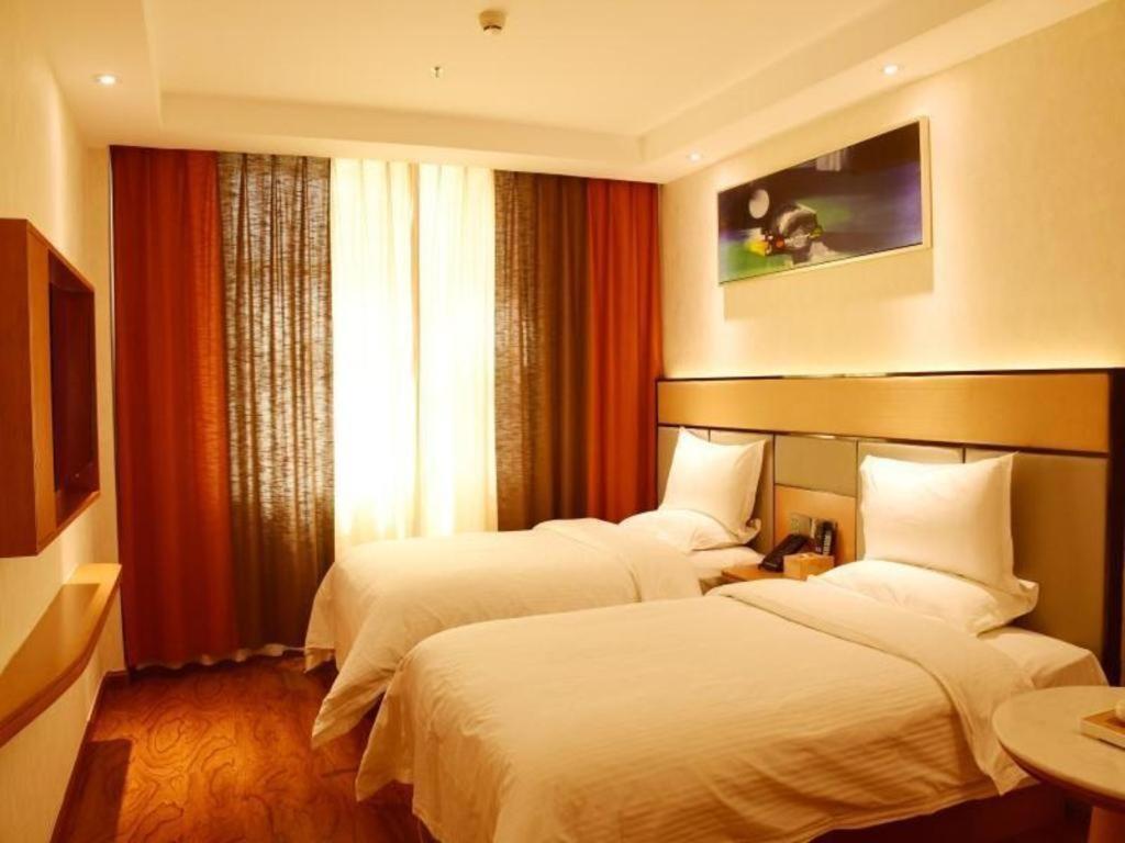 Greentree Inn Geermu Walking Street Business Hotel Golmud Exterior foto