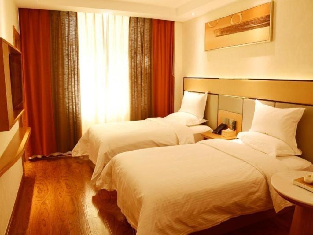 Greentree Inn Geermu Walking Street Business Hotel Golmud Exterior foto