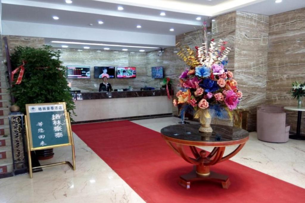 Greentree Inn Geermu Walking Street Business Hotel Golmud Exterior foto