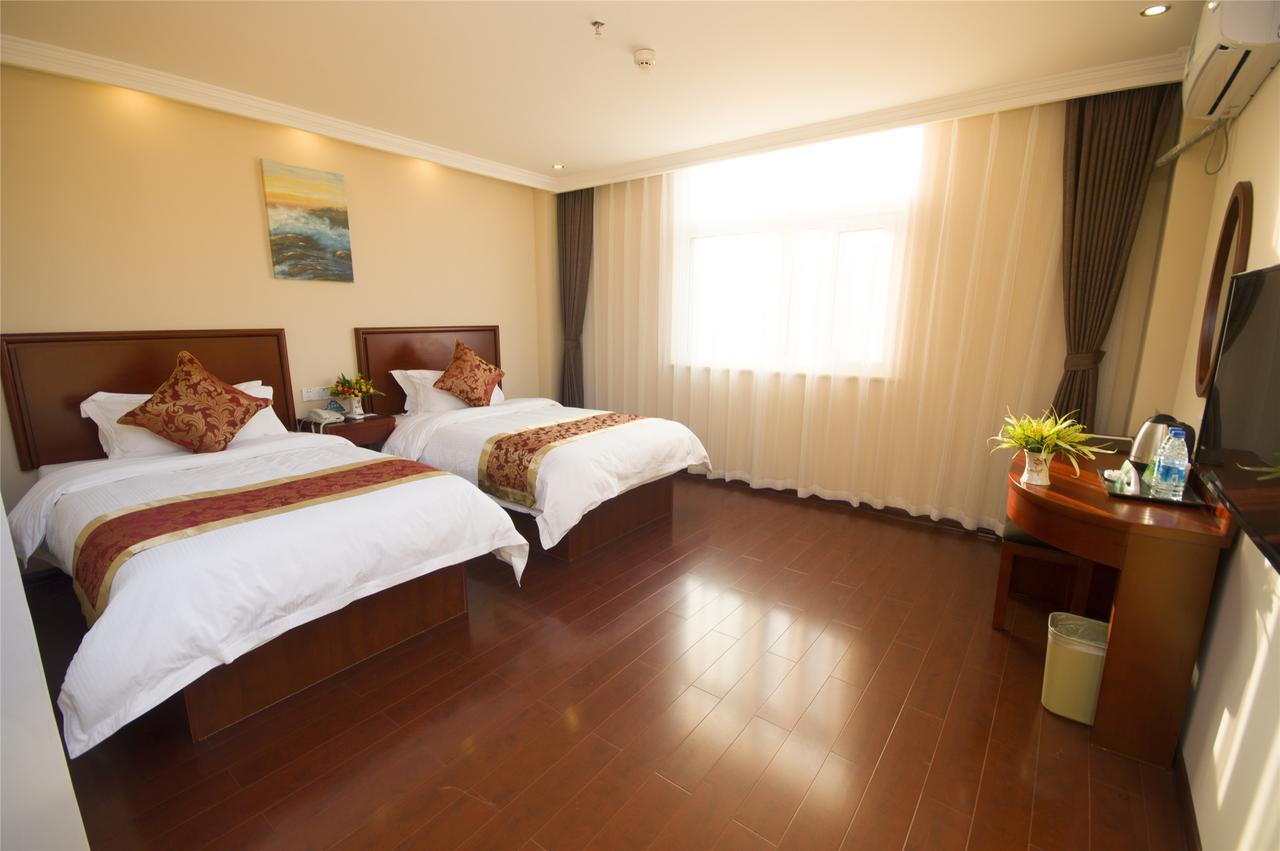 Greentree Inn Geermu Walking Street Business Hotel Golmud Exterior foto