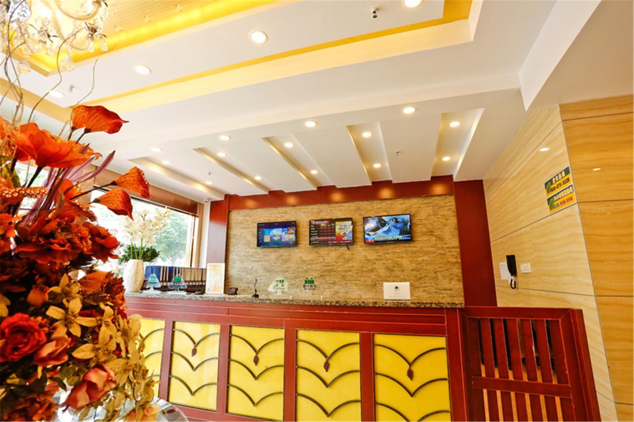 Greentree Inn Geermu Walking Street Business Hotel Golmud Exterior foto